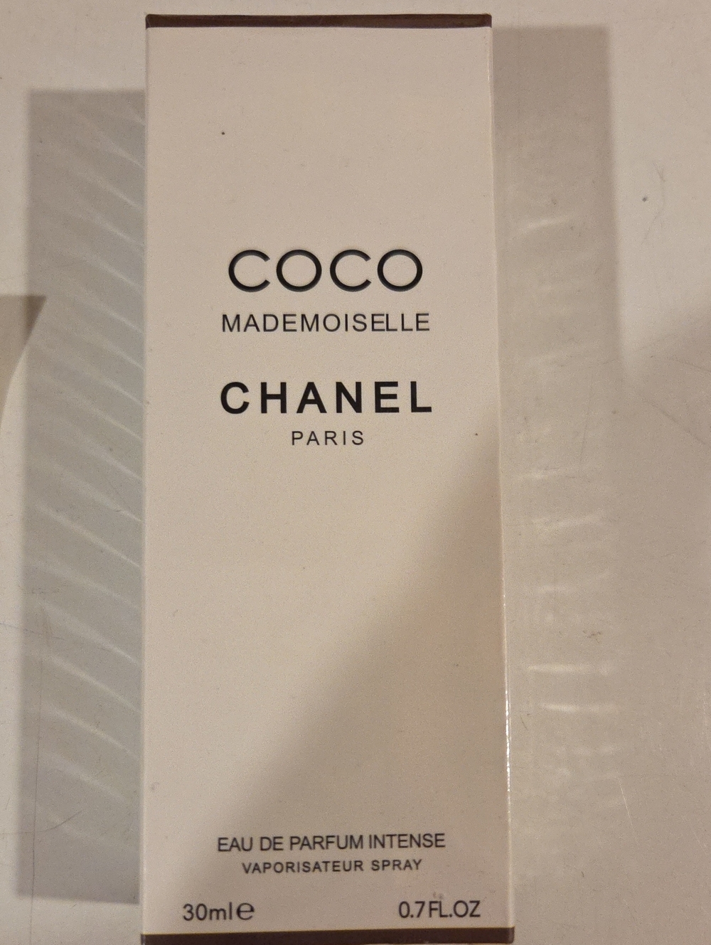 CHANEL Coco Mademoiselle White and Black Box Front